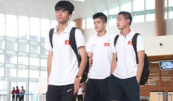 Cau thu HAGL coi trong viec hoc hon bong da hinh anh