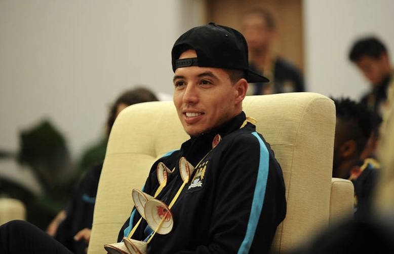 Man City hao huc kham pha am thuc Viet Nam hinh anh