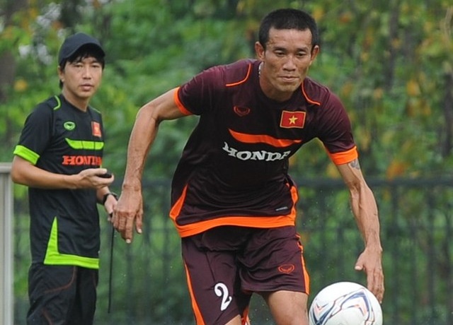 Trung ve DTVN khong e ngai khi cham tran sao Man City hinh anh