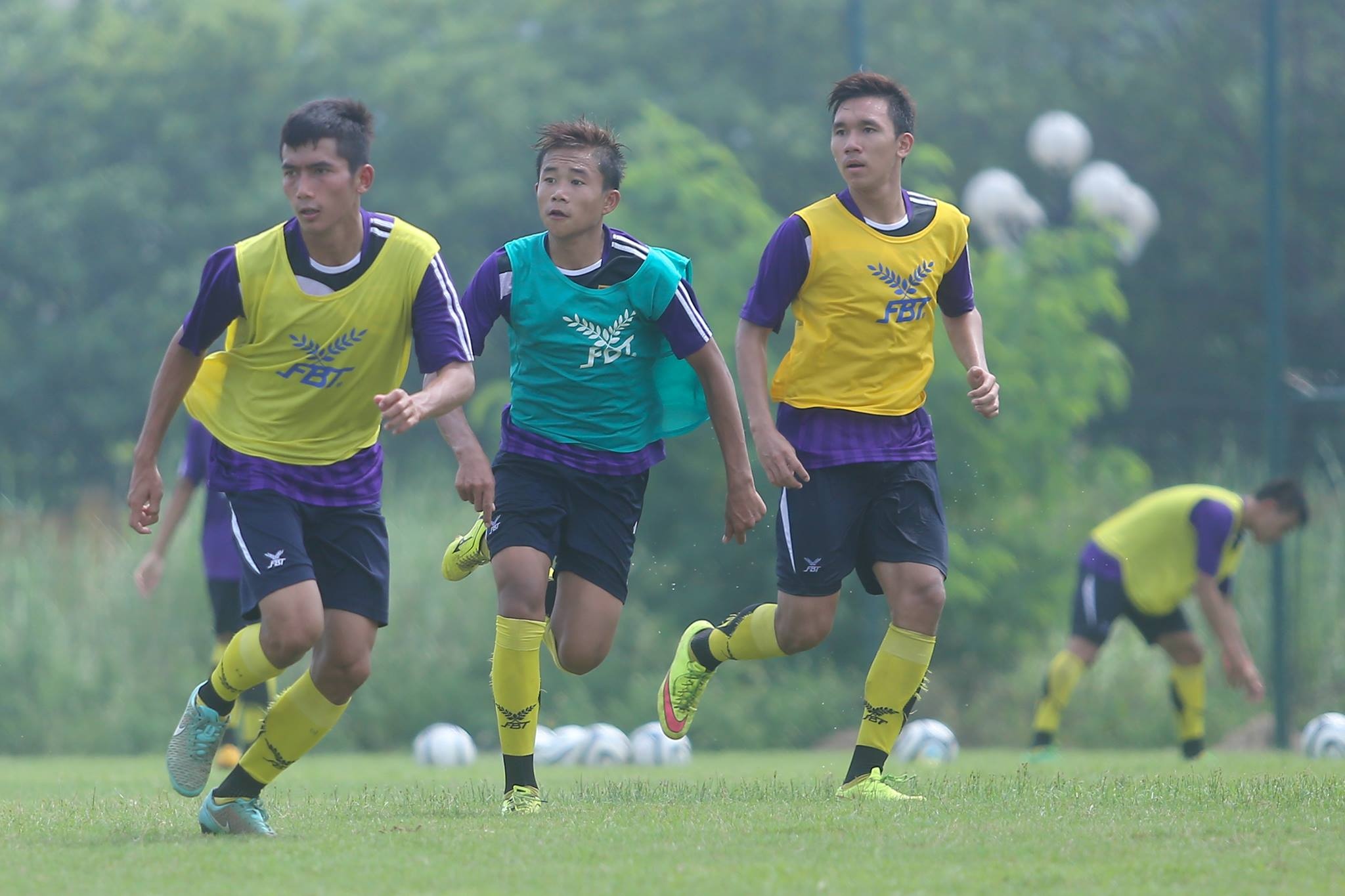 Lam giong HAGL nhung Lao thanh cong khi don U19 da League hinh anh