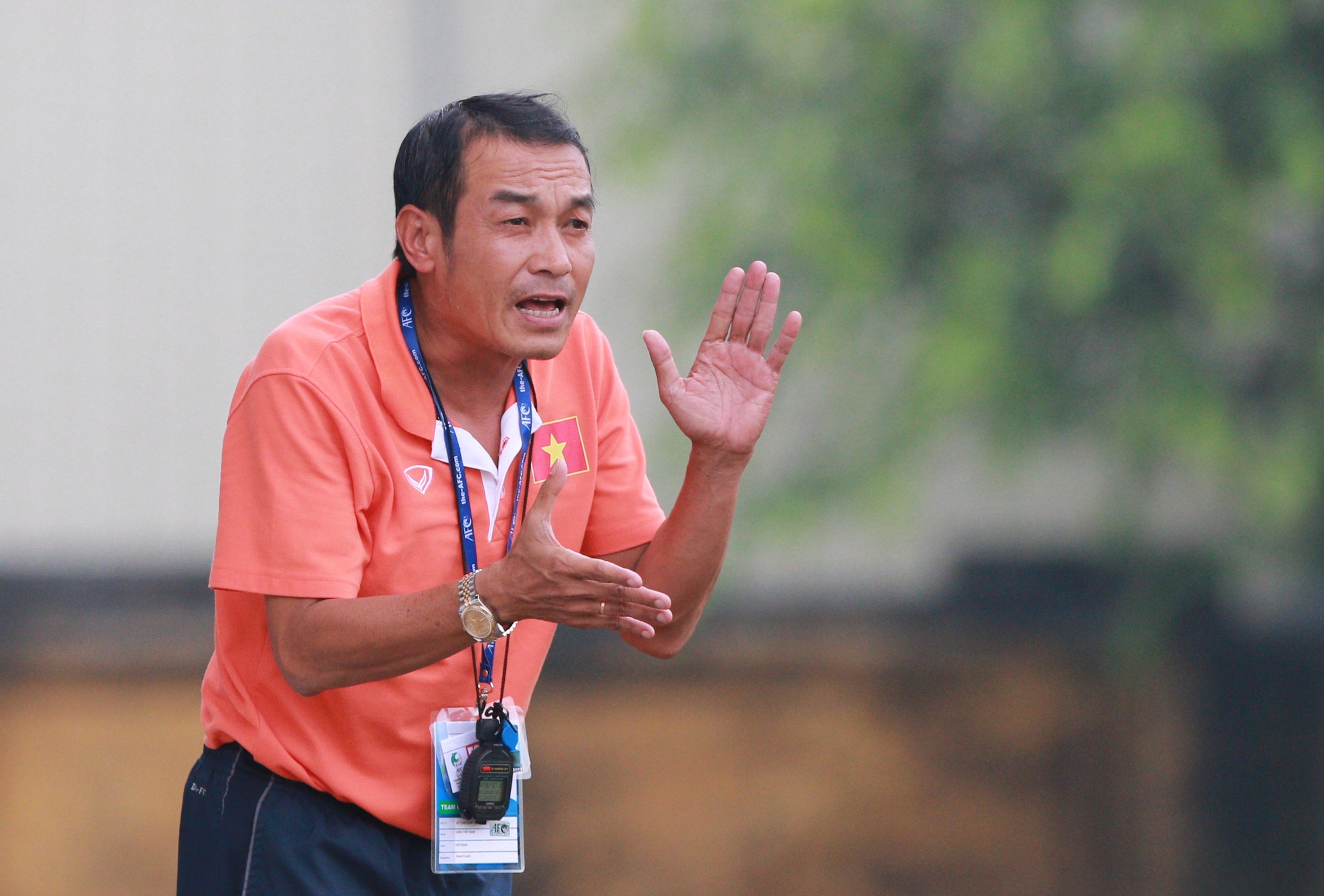 'Toi chi noi cac em da thoai mai, khong ngo thang 18-0' hinh anh