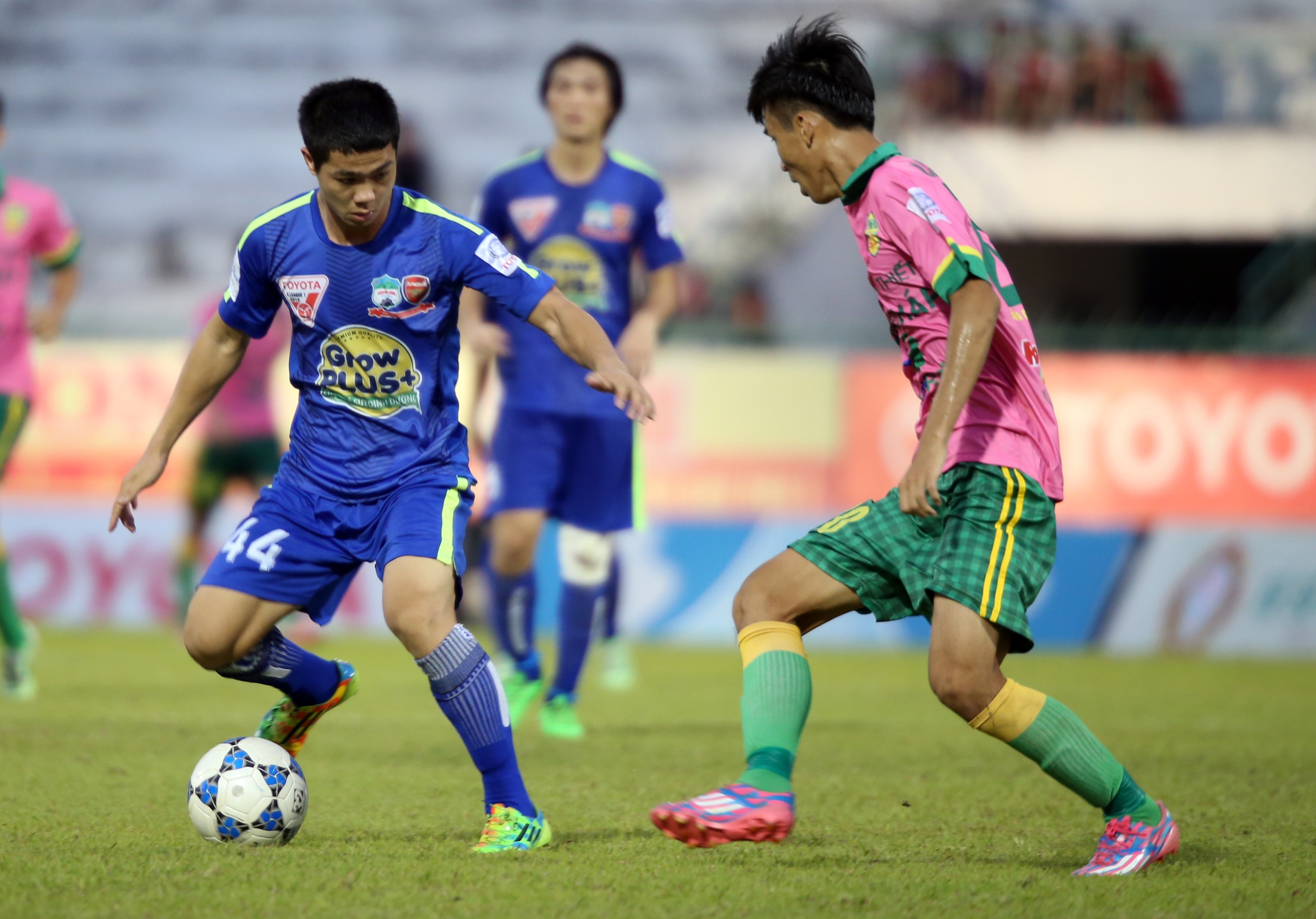 'Lua Cong Phuong se rat dang gom o V.League 2016' hinh anh