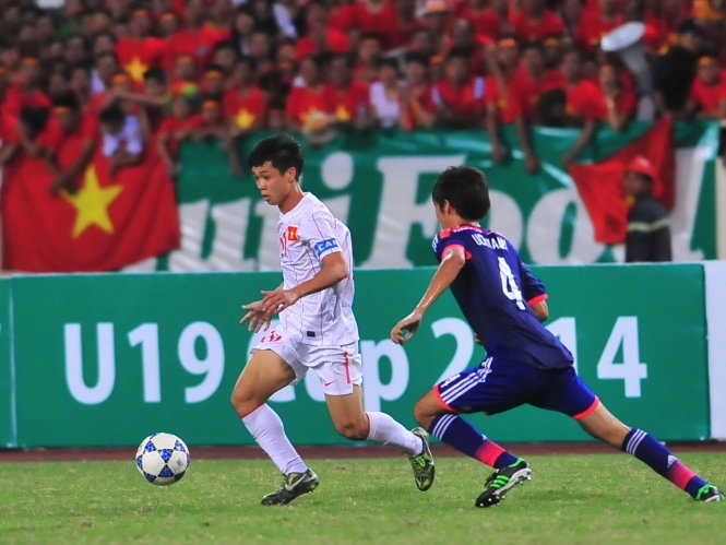 Cong Phuong sang Nhat la buoc ngoat cua bong da Viet hinh anh