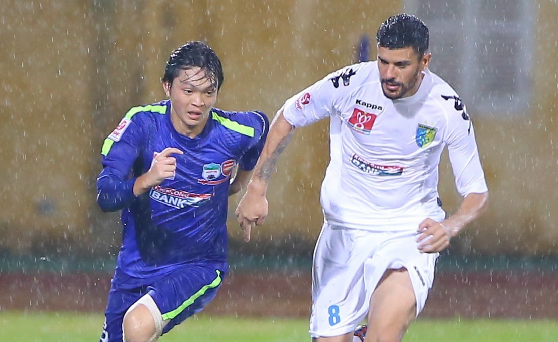 HAGL giai thich ly do Tuan Anh hay hon Cong Phuong hinh anh