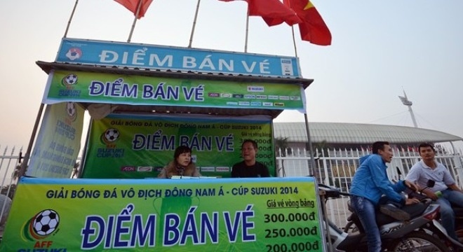 VFF ban ve tran Viet Nam gap Iraq, Thai Lan ngay mai hinh anh