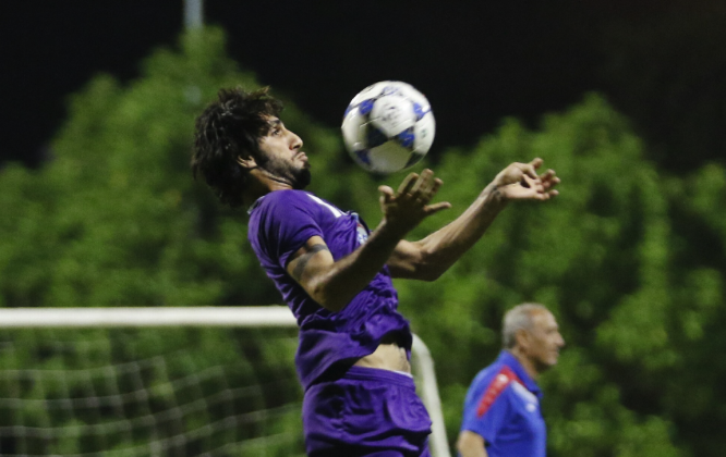 Tuyen Iraq tap kin khi vua toi Viet Nam hinh anh