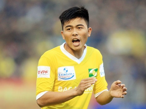 Manh Hung bi loai khoi doi U21 SLNA vi doi danh trong tai hinh anh