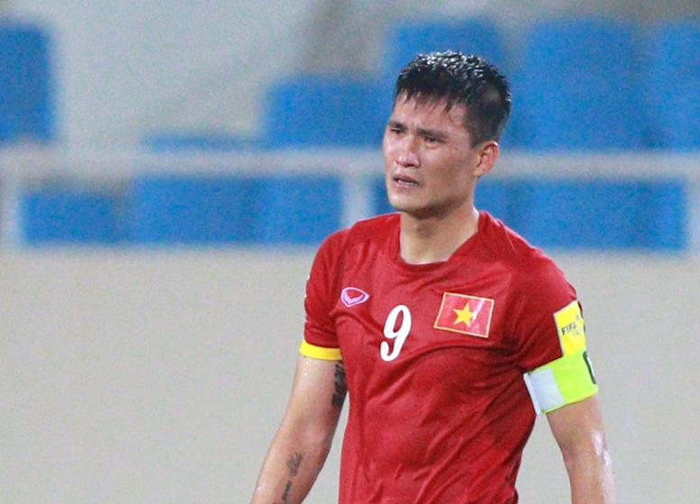 Cong Vinh mat do hoe tiec nuoi sau tran hoa Iraq hinh anh