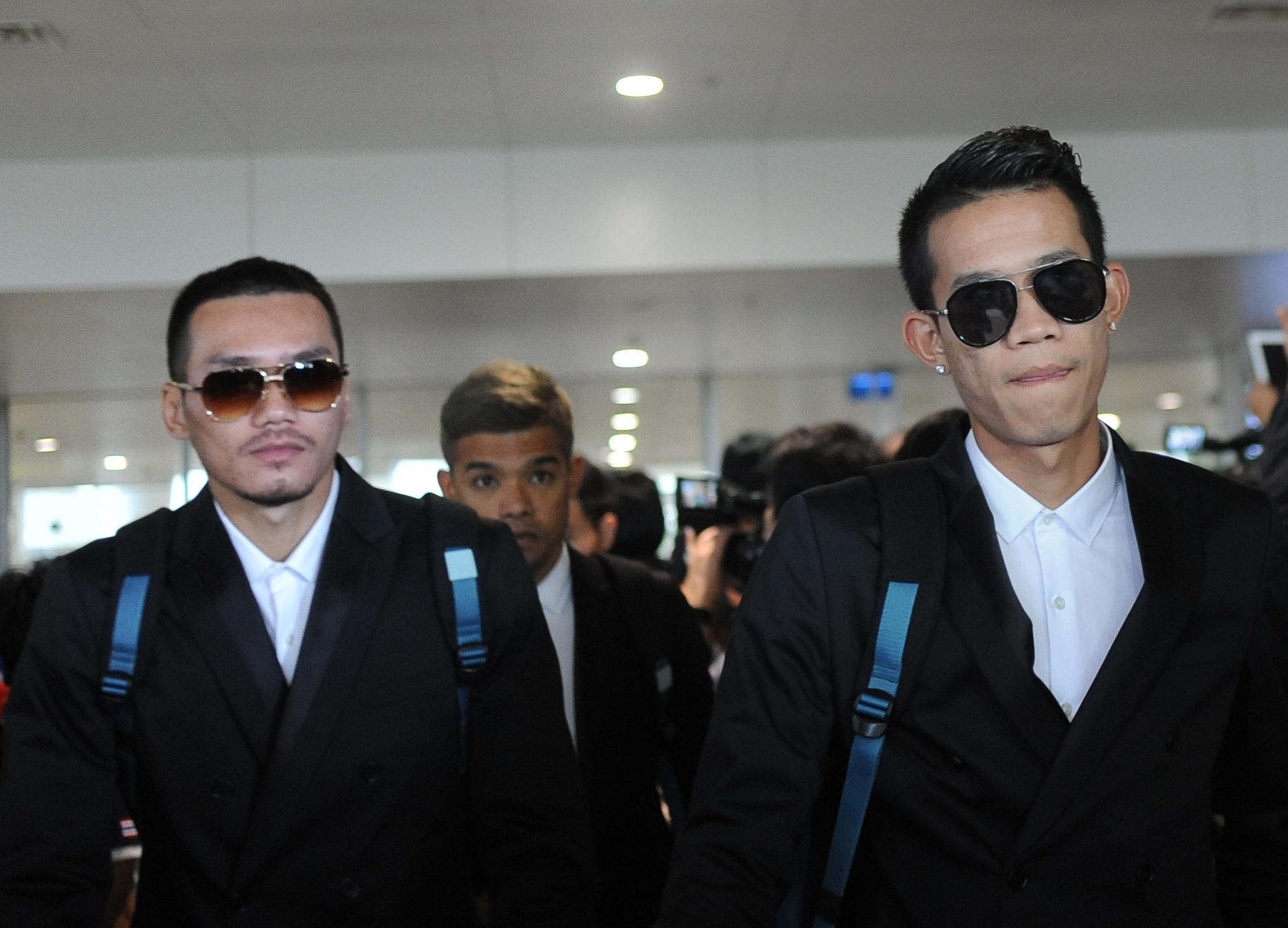 Tuyen Thai Lan dien vest den lich lam toi Ha Noi hinh anh