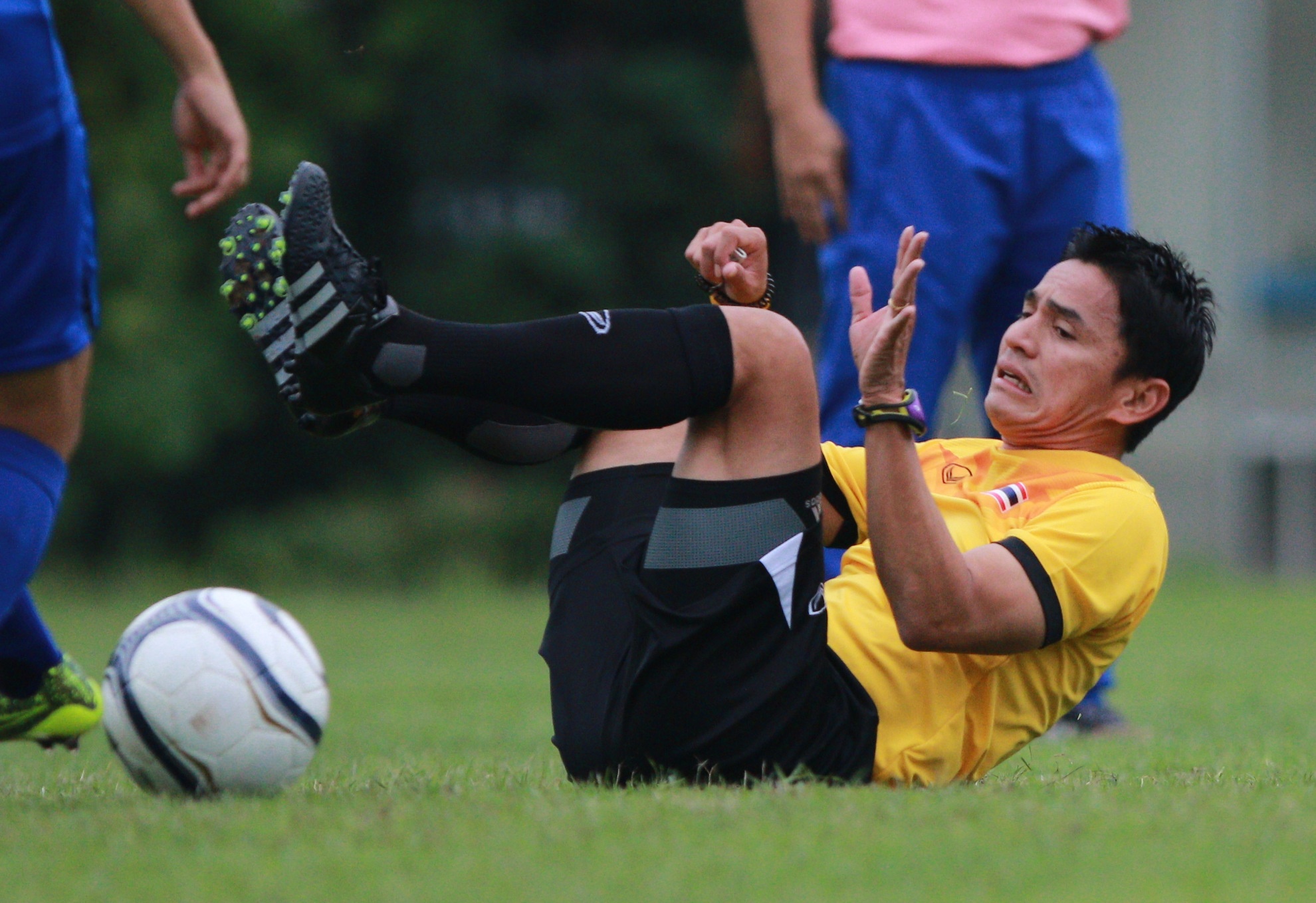 Kiatisak lon nhao vi thua hoc tro trong man da bong ma hinh anh