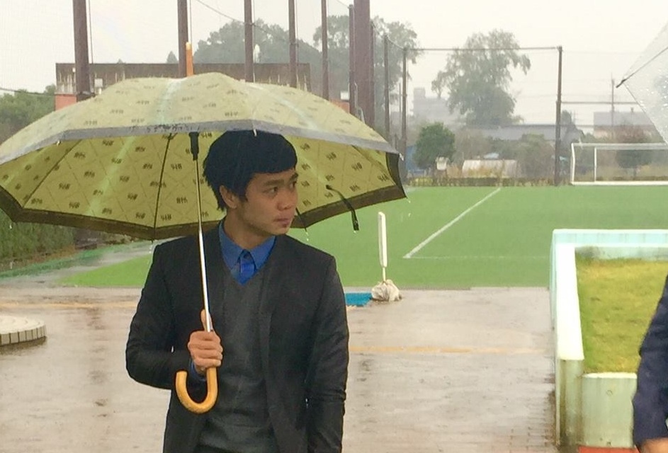 Cong Phuong doi mua tham san tap cua Mito Hollyhock hinh anh