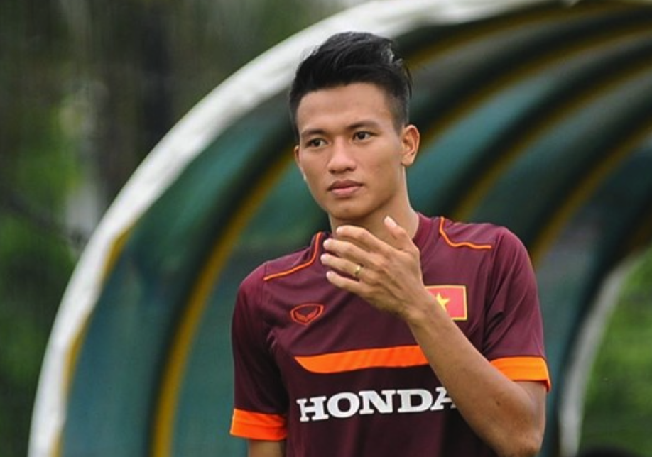 Ngoc Thang chia tay U23 Viet Nam hinh anh