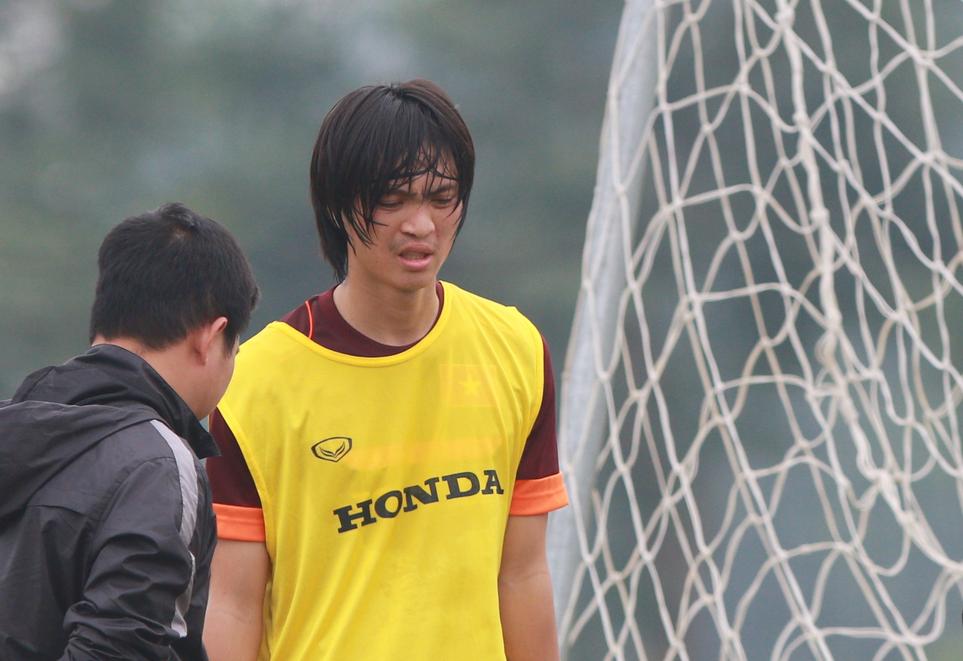 Tuan Anh chan thuong, tap tenh roi san tap hinh anh