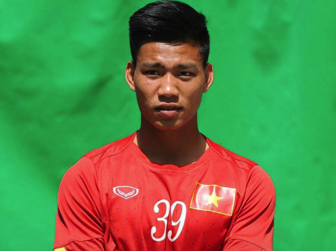 HLV Miura goi bo sung hau ve HAGL len U23 Viet Nam hinh anh