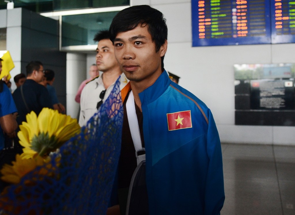 Cong Phuong sang Nhat hoi quan vao mung 8 Tet hinh anh