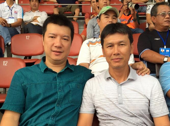 BLV Quang Huy chi ra thiet thoi cua HLV noi khi nam DTQG hinh anh