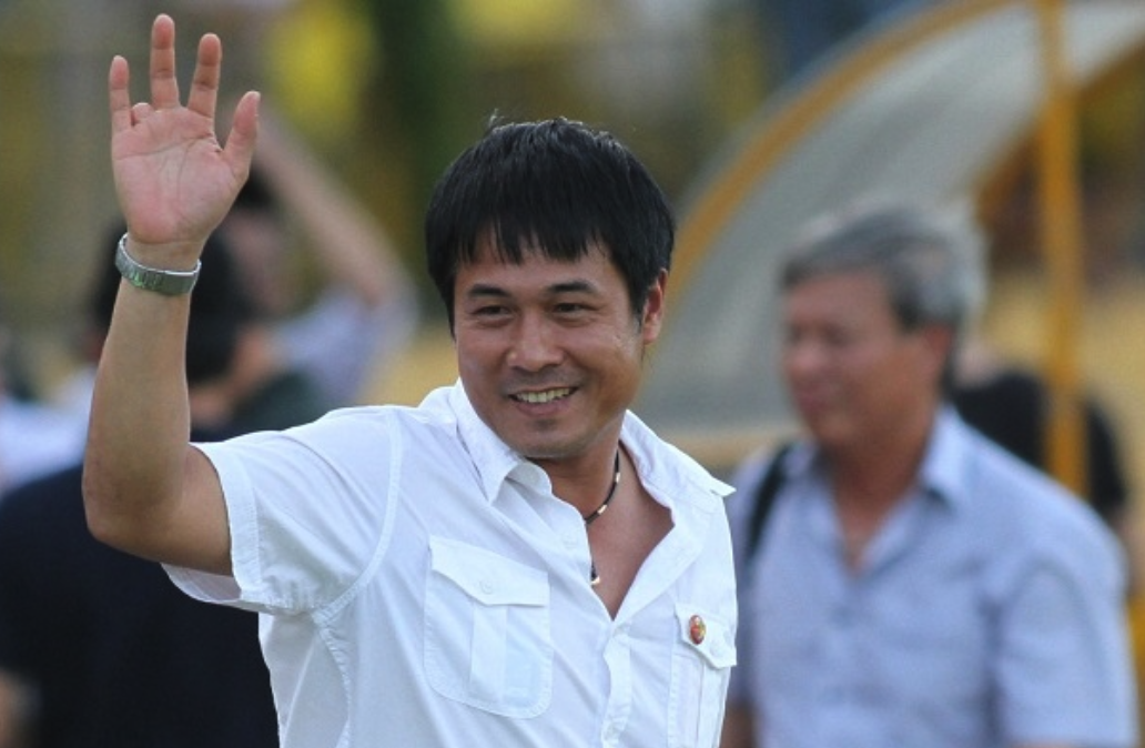 VFF phu nhan viec HLV Huu Thang nhan luong 200 trieu hinh anh