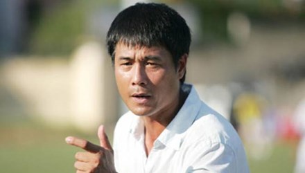 Huu Thang phai dua Viet Nam vao chung ket AFF Cup hinh anh