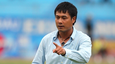 Lui thoi gian ky hop dong voi HLV Nguyen Huu Thang hinh anh