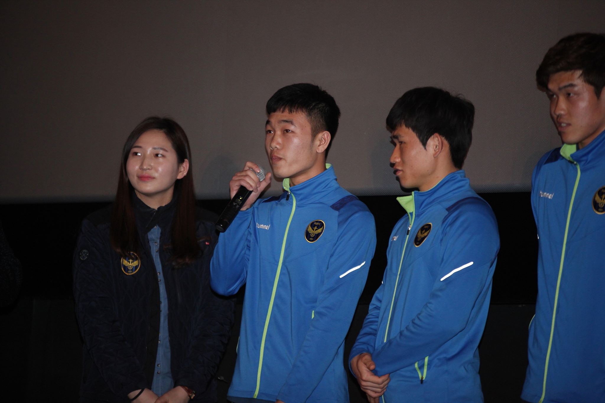 Xuan Truong ky tang fan Han Quoc anh 3