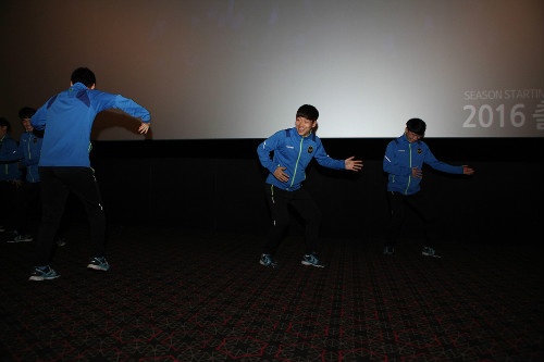 Xuan Truong ky tang fan Han Quoc anh 5