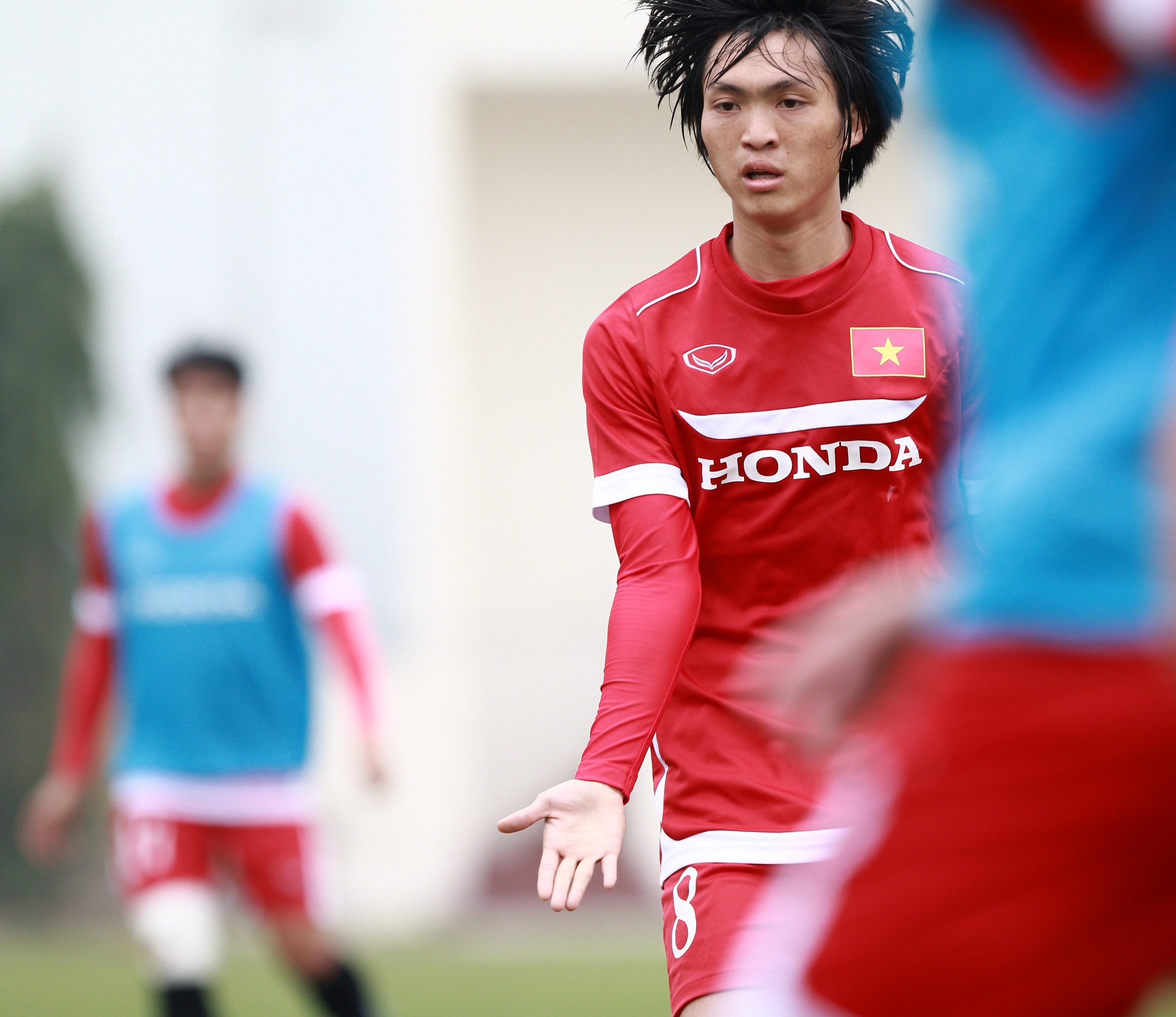 Tuan Anh gio tay xin bong anh 4