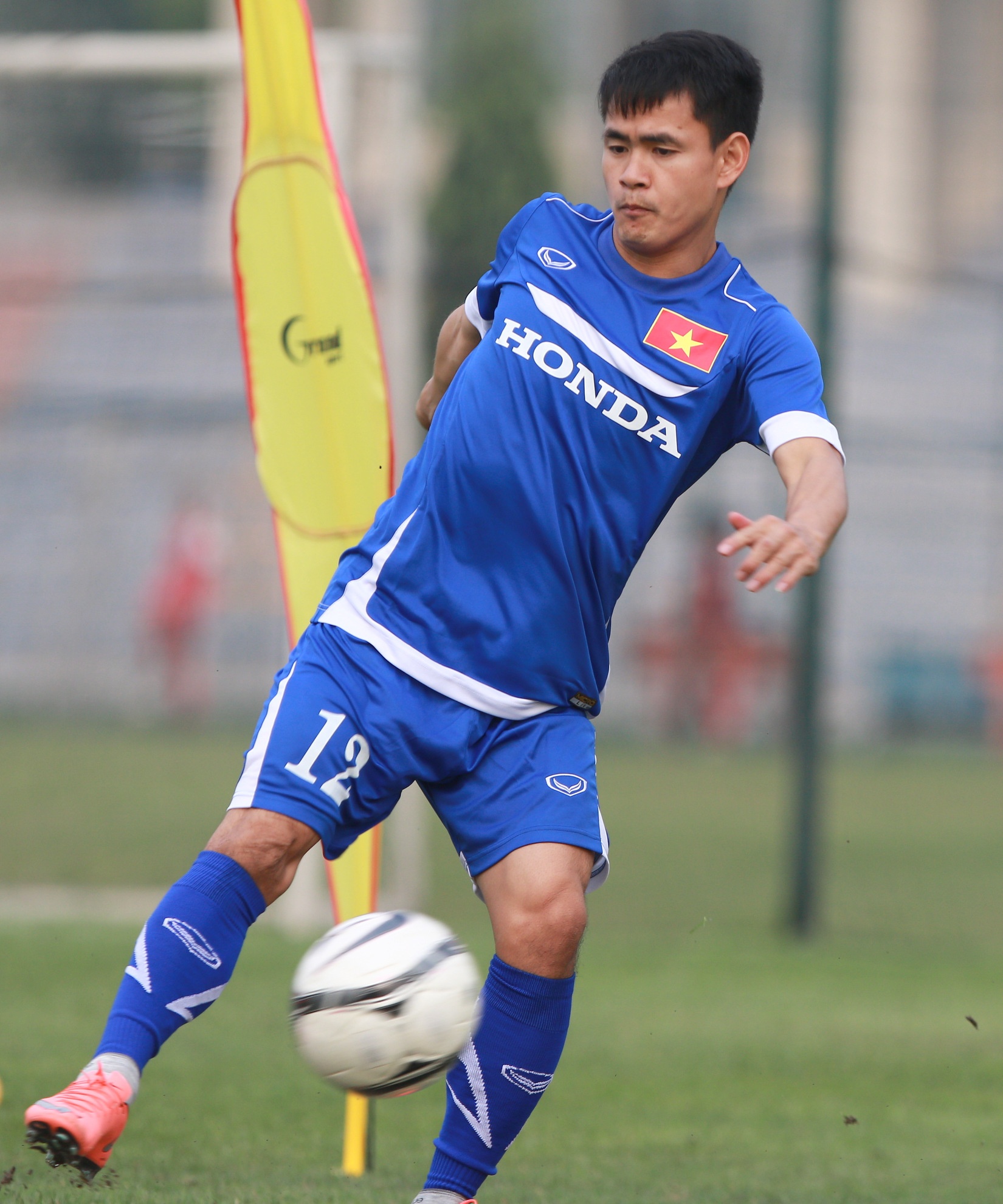 Khac biet giua Huu Thang va Miura anh 1