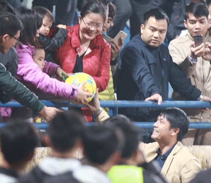 ĐTVN thiếu tiền đạo ảnh 1 DTVN thieu tien dao anh 1