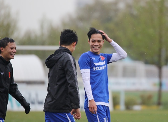 ĐTVN an toàn trước Iraq ảnh 3 DTVN an toan truoc Iraq anh 3