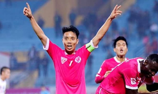 CLB Ha Noi lui lich chuyen vao TP HCM hinh anh