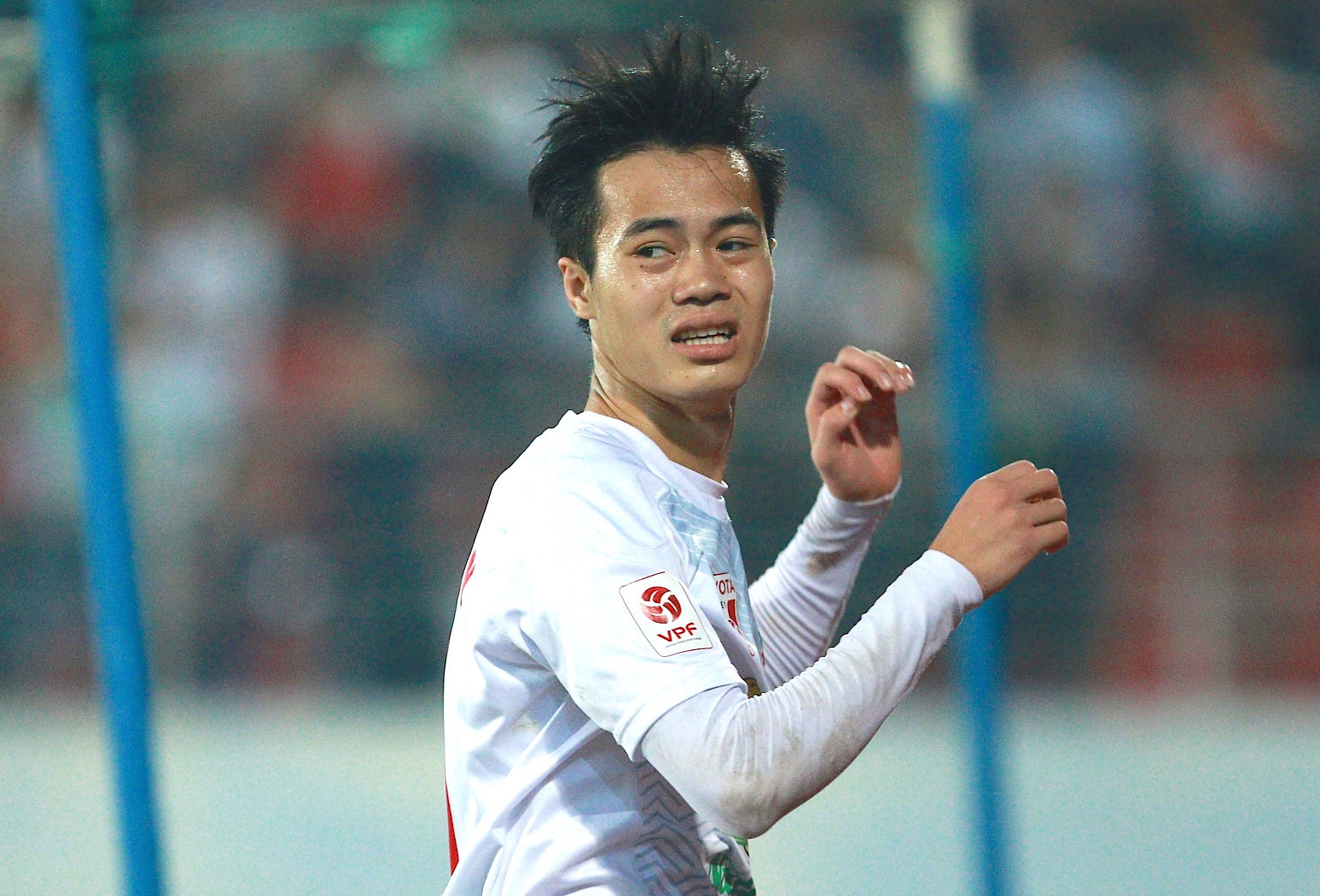 'Cau thu HAGL khong con hon nhien nhu truoc' hinh anh