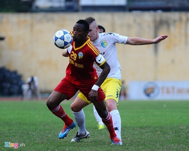Đội hình ngoại binh nhập tịch ở V.League ảnh 10 Doi hinh ngoai binh nhap tich o V.League anh 10