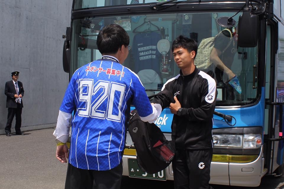 Cong Phuong duoc dang ky thi dau anh 2