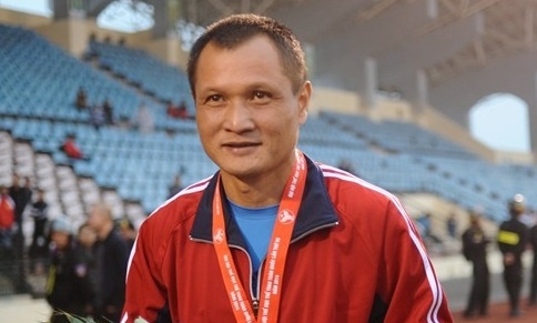 HLV truong SLNA bi cam chi dao 2 tran vi phan ung trong tai hinh anh