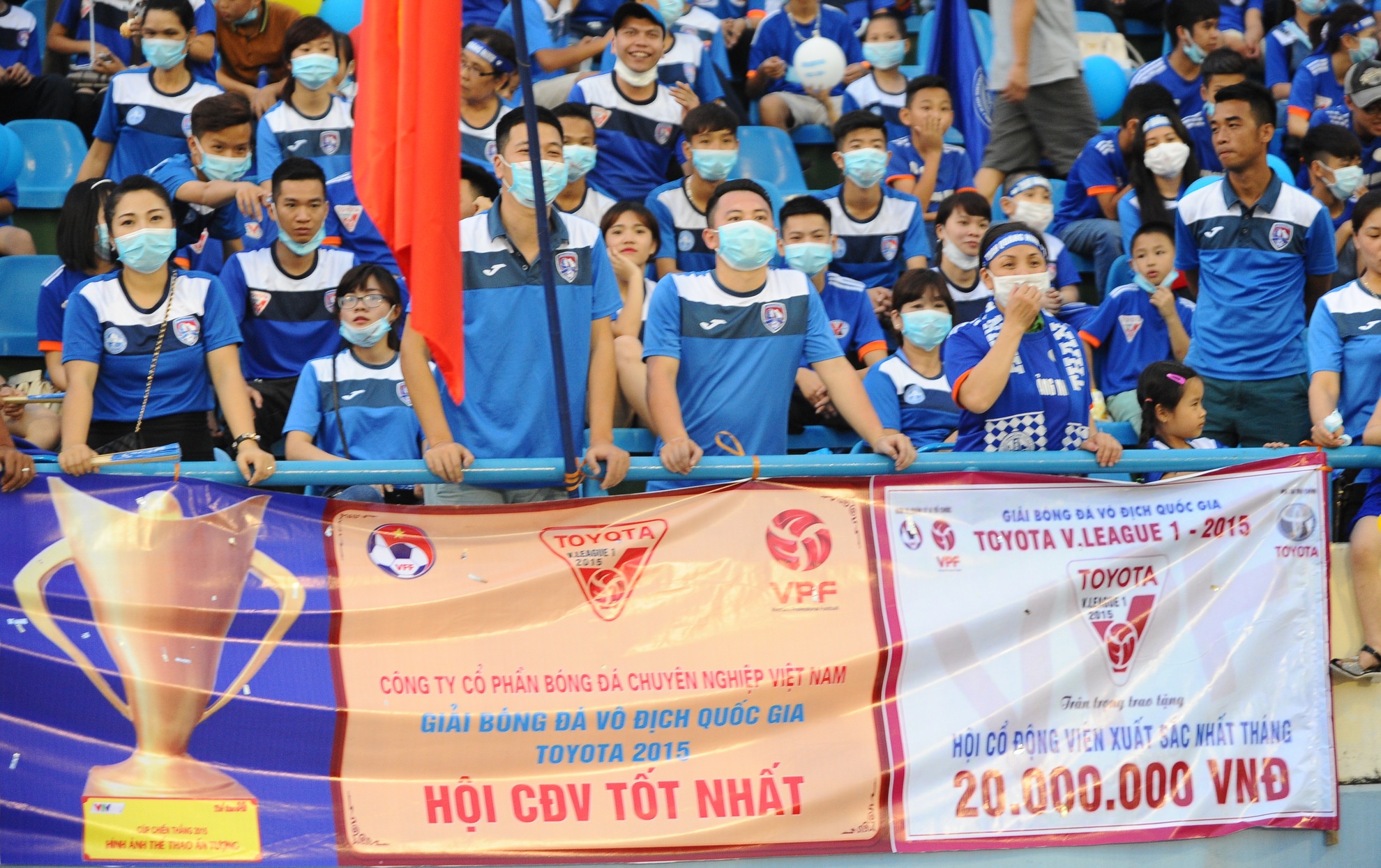 CDV Quang Ninh mang khau trang co vu anh 5