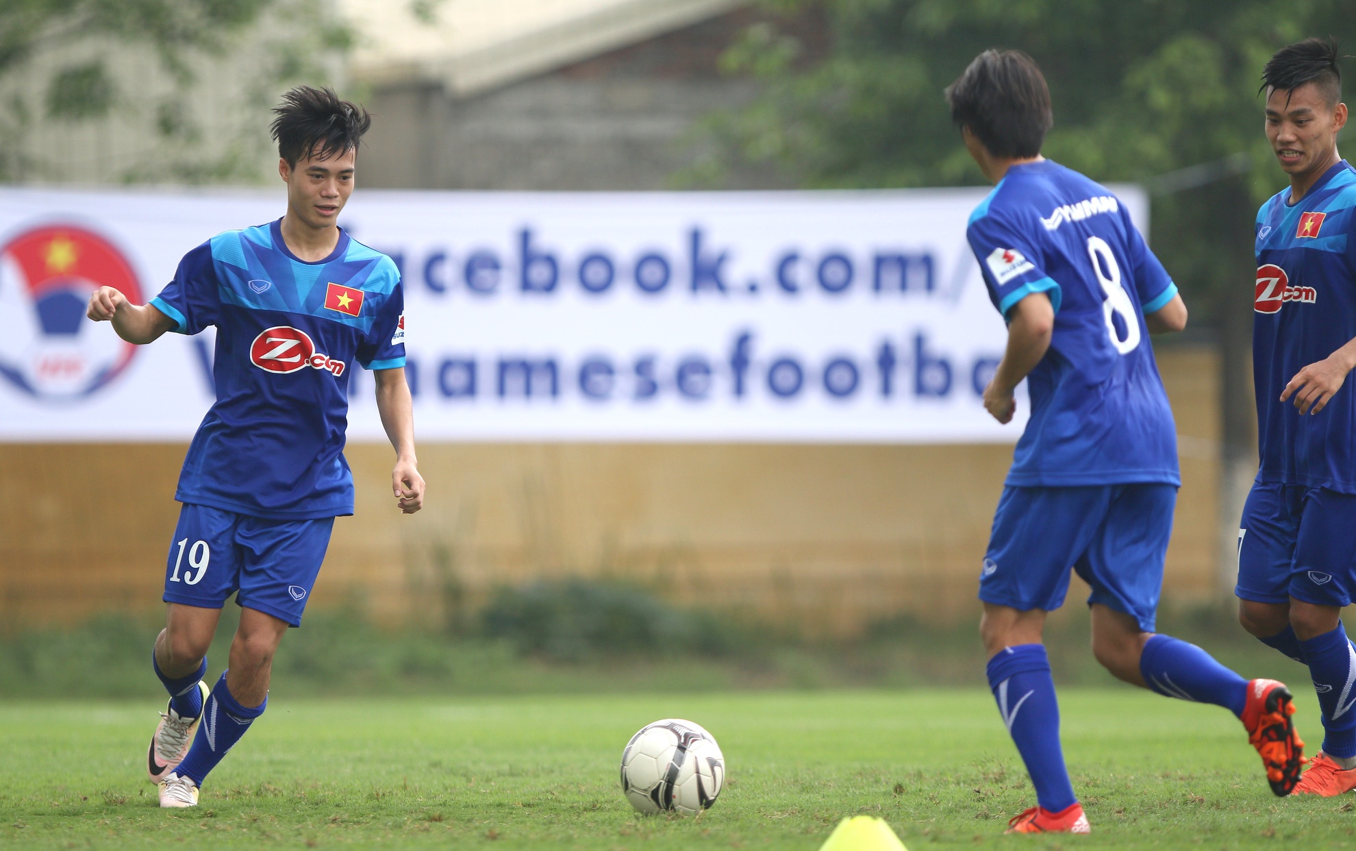 Tuyen Viet Nam choi bong nem anh 7