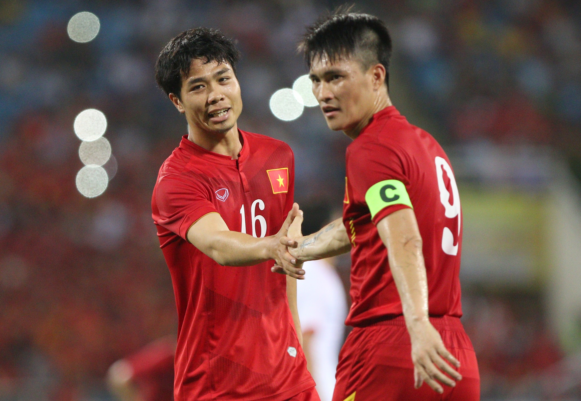 Cong Vinh xung dang duoc tung ho anh 1