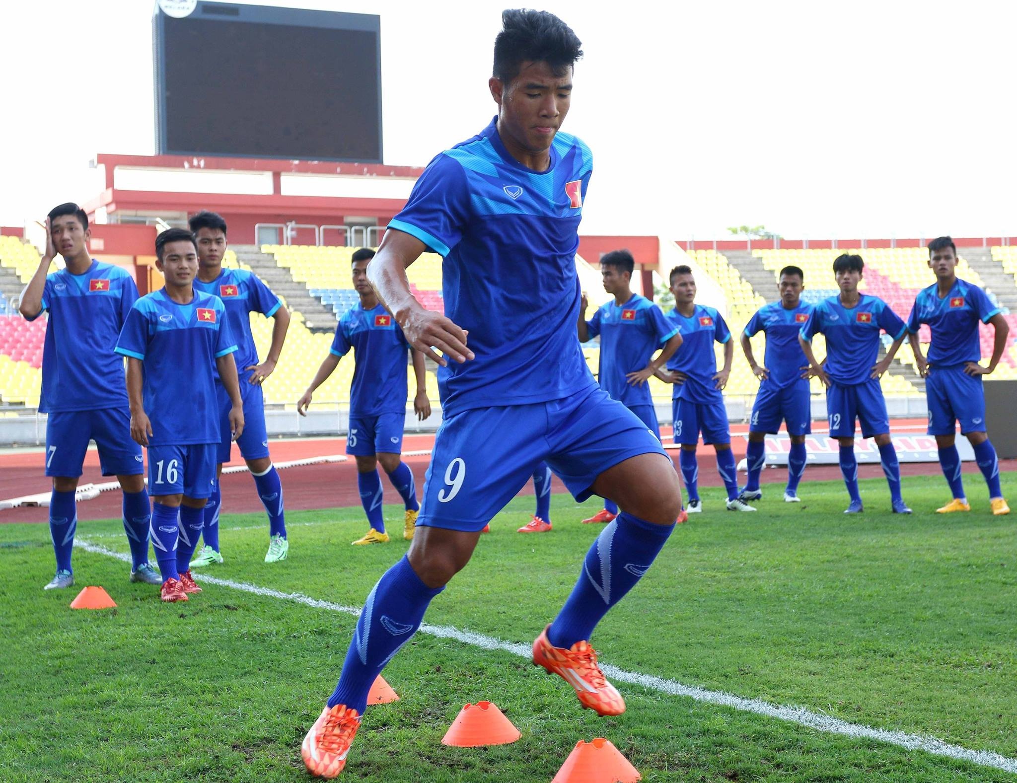 U19 Việt Nam vs U21 Thái Lan ảnh 2 U19 Viet Nam vs U21 Thai Lan anh 2
