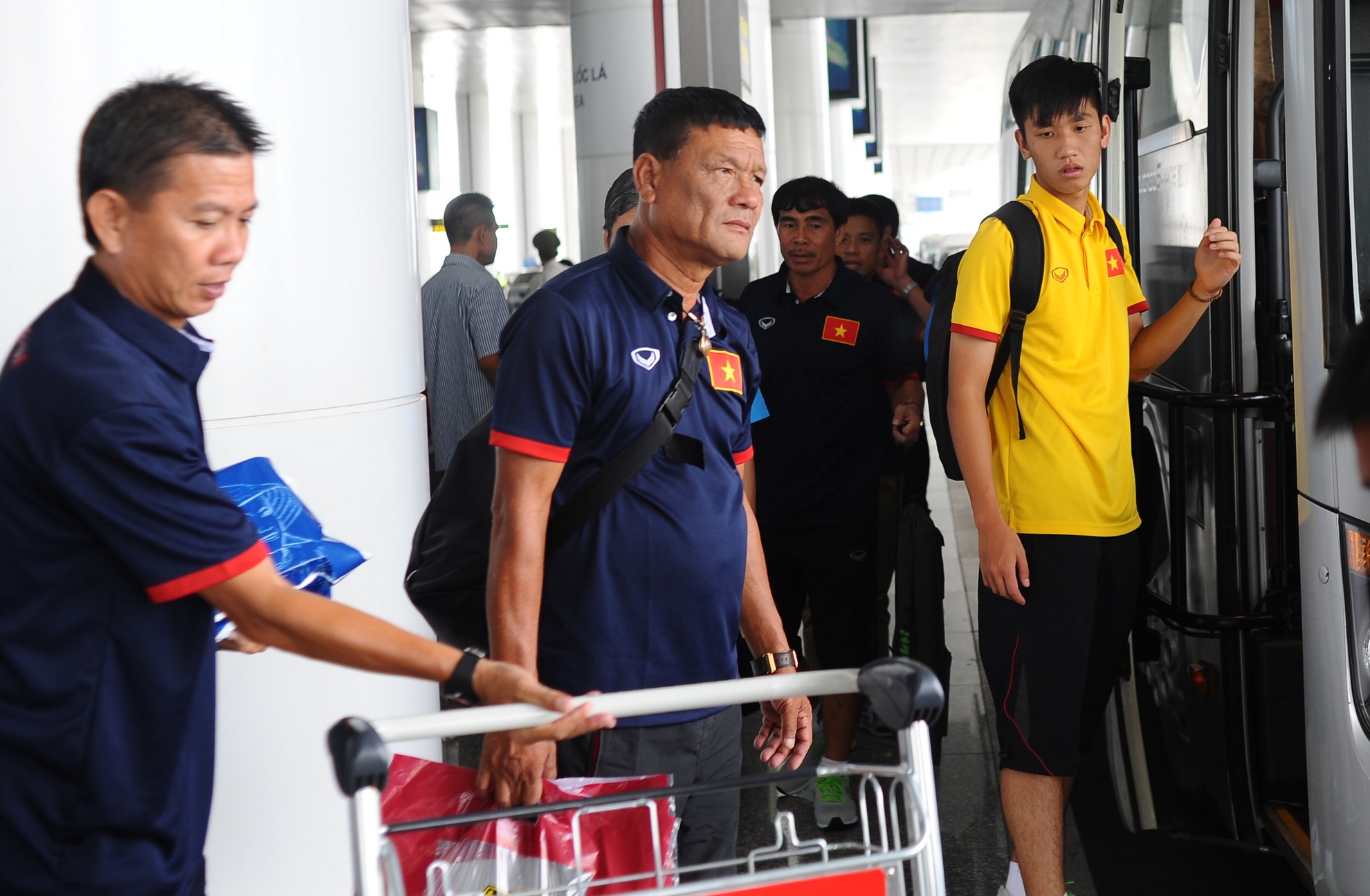 U19 Viet Nam lang le tro ve anh 1