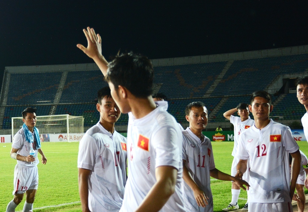 Tuyen Viet Nam vo dich giai tu hung anh 3