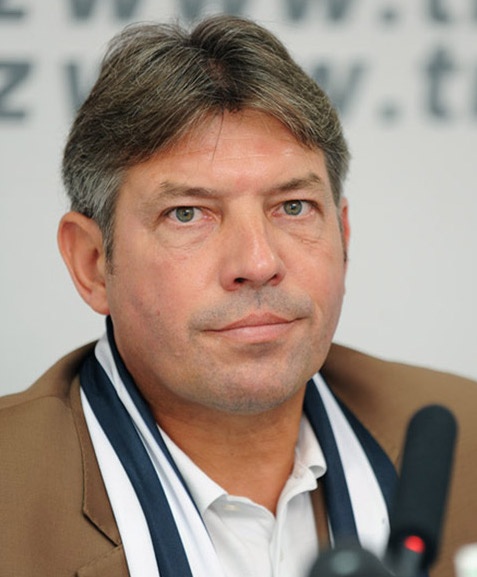 HLV người Đức làm giám đốc kỹ thuật ảnh 1 HLV nguoi Duc lam giam doc ky thuat anh 1