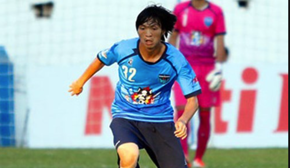 Tuan Anh ra san o tran dau tap voi CLB J.League 2 hinh anh