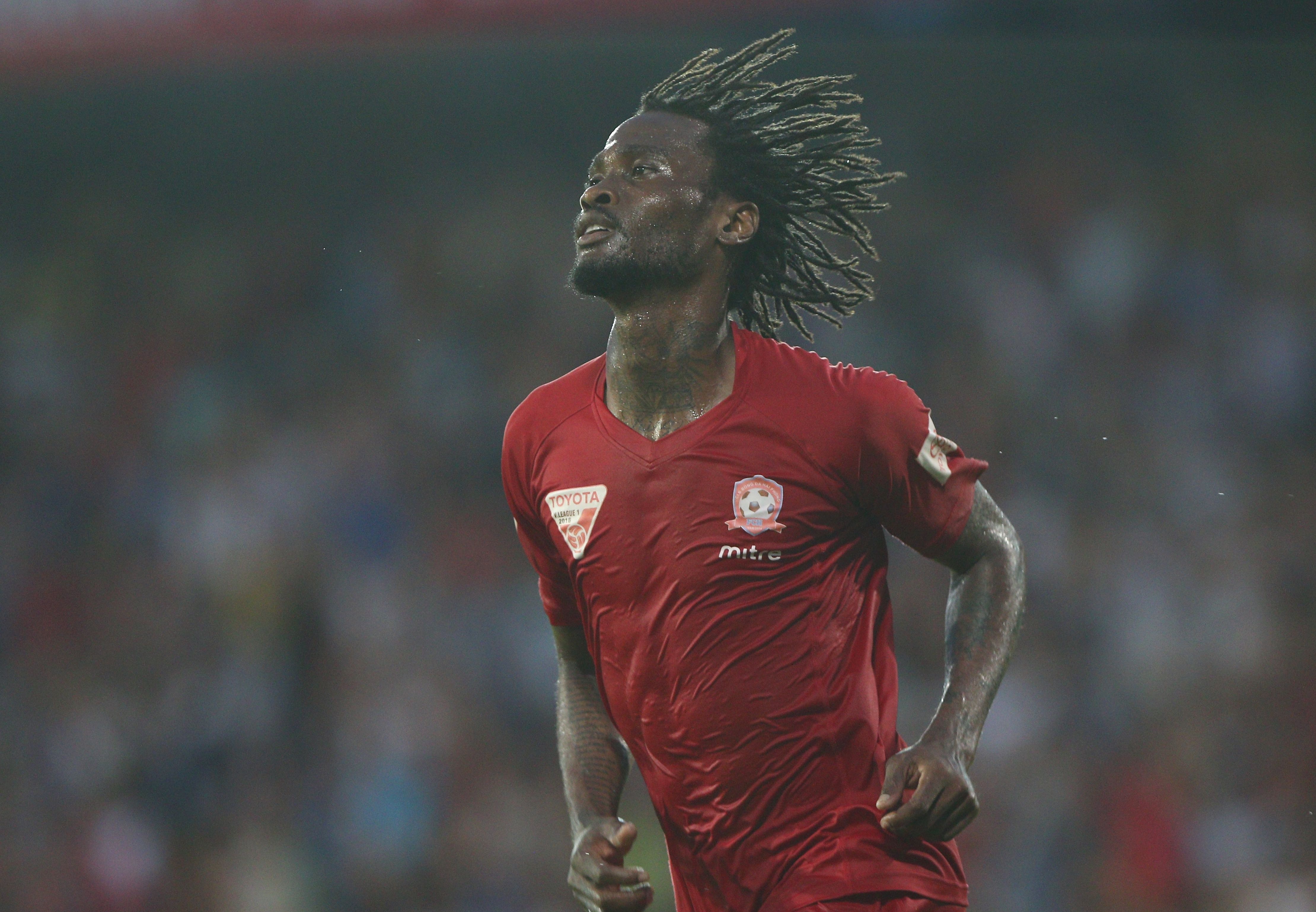 Đội cuối bảng thắng dễ đội dẫn đầu V.League ảnh 7 Doi cuoi bang thang de doi dan dau V.League anh 7