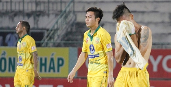 CLB Dong Thap giai trinh sau nghi van cau thu ca do hinh anh