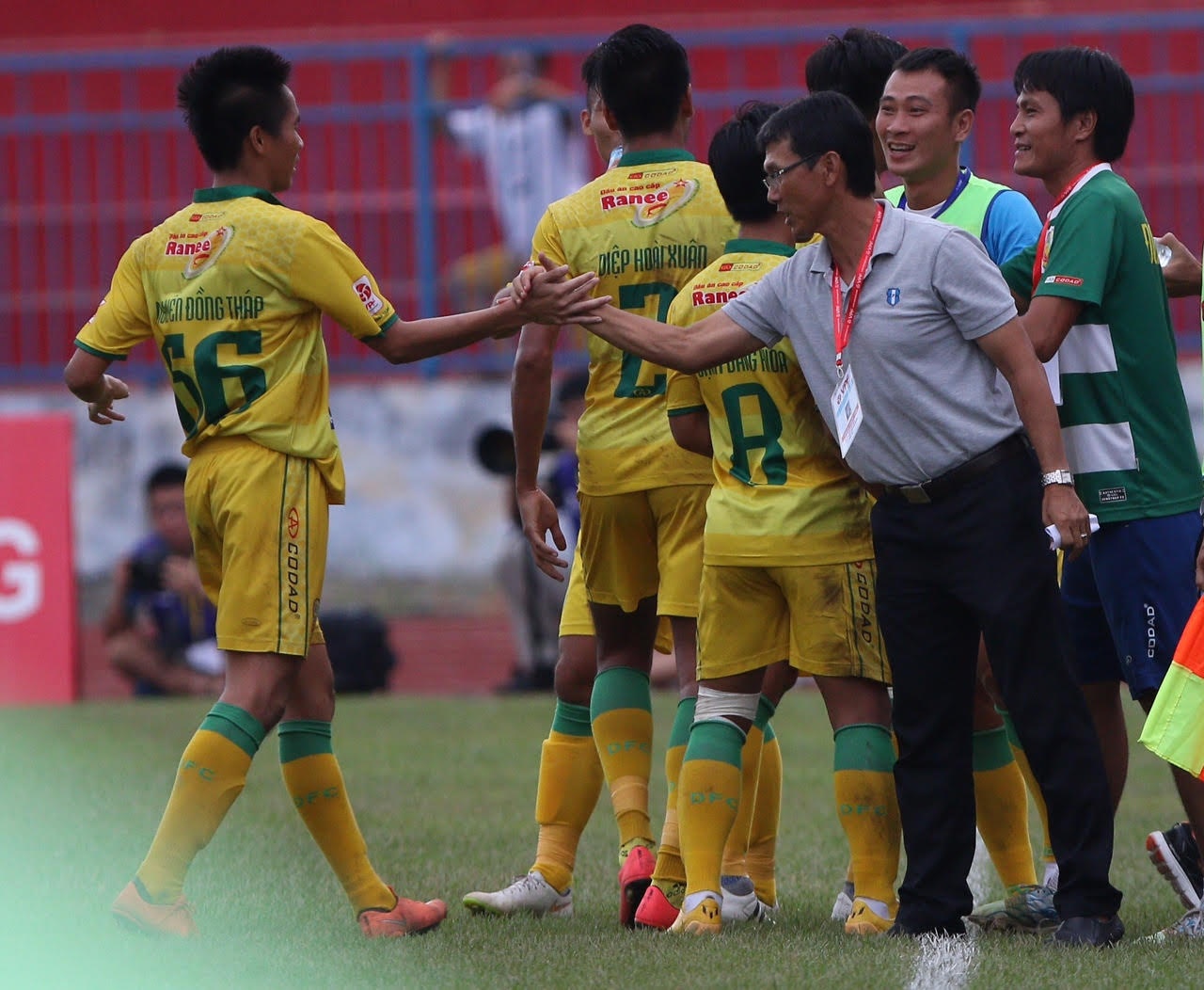 Cau thu Dong Thap ca do anh 1