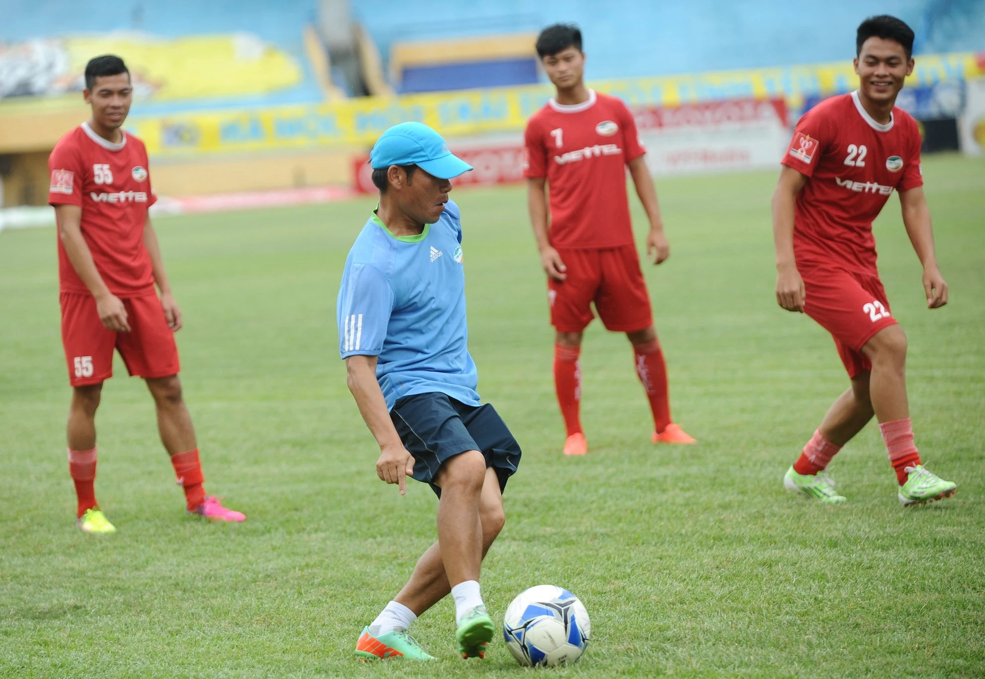 CLB Viettel don HLV truong U16 VN anh 7