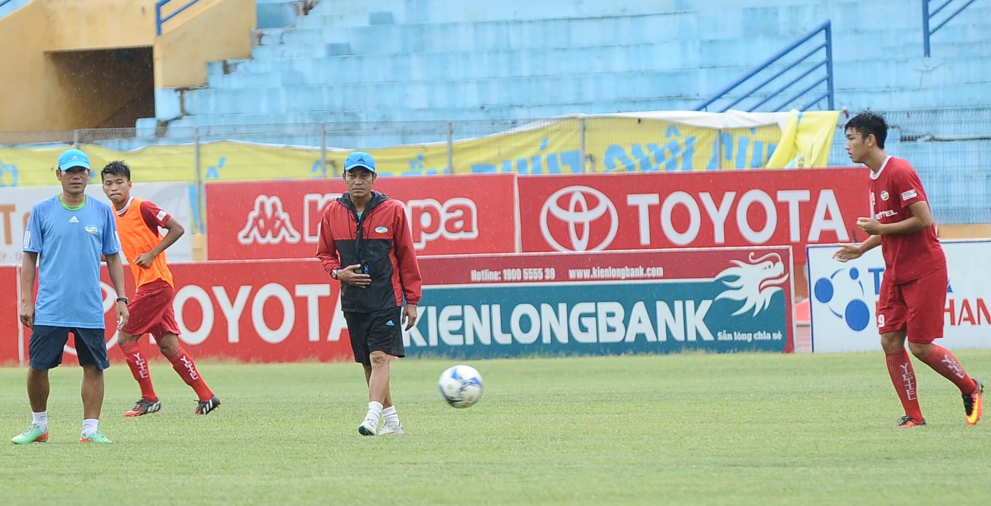 CLB Viettel don HLV truong U16 VN anh 11