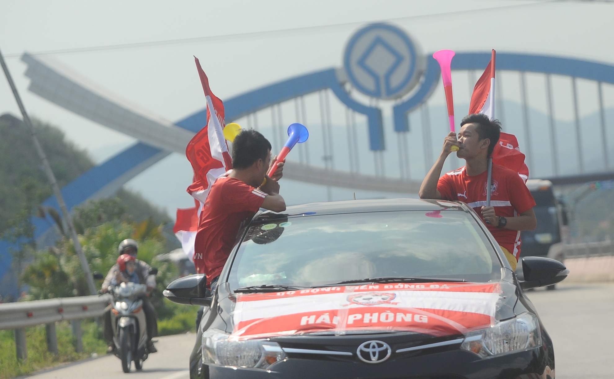 CDV Hai Phong dot phao sang anh 7