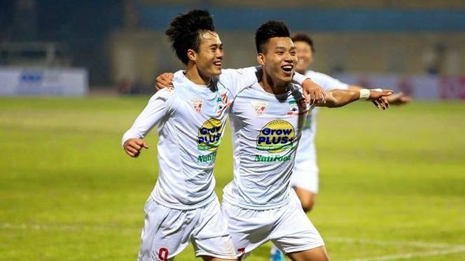 Trong tai Thai Lan bat tran chung ket nguoc cua HAGL hinh anh