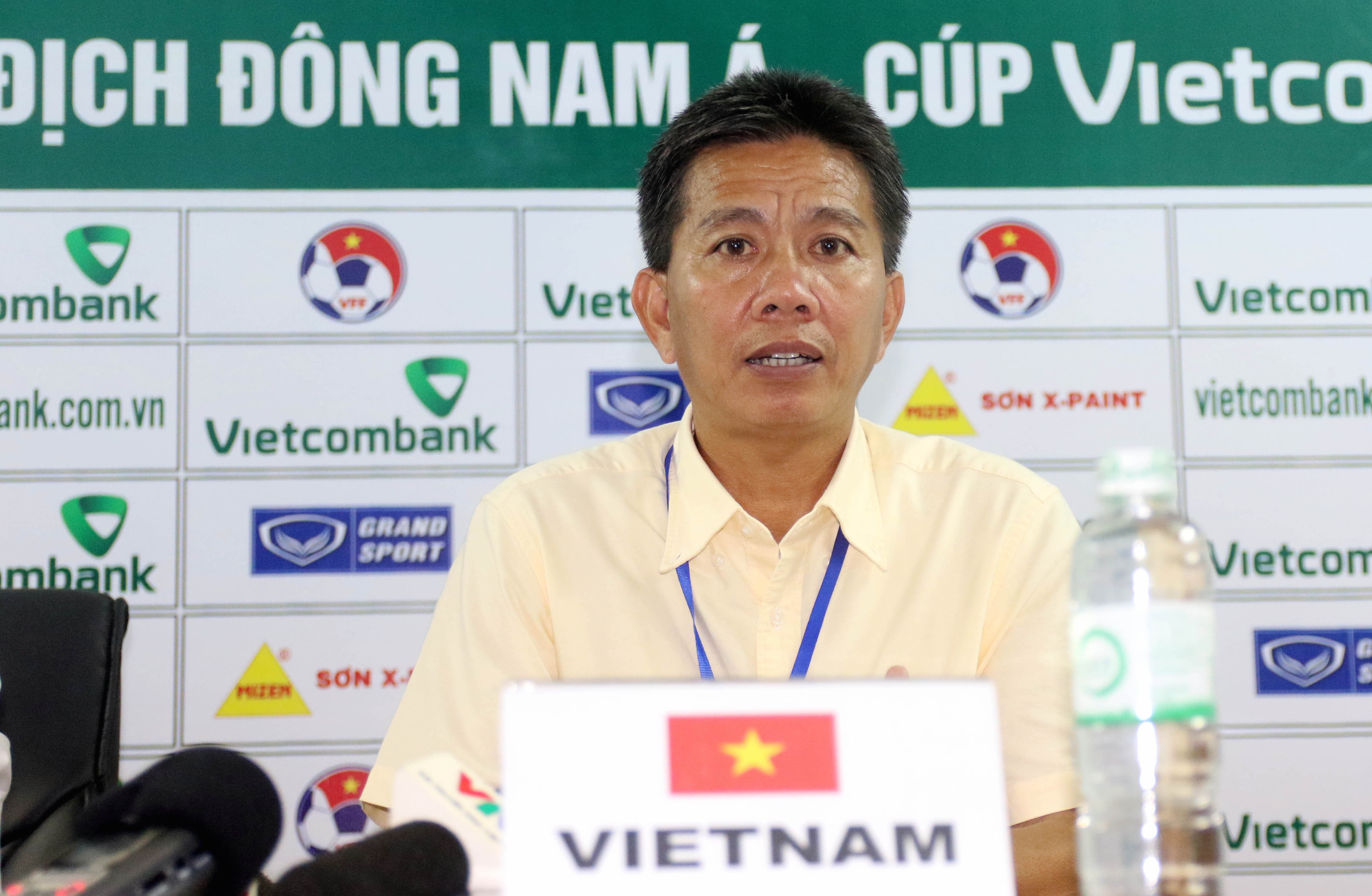 HLV truong lan dau khen U19 Viet Nam hinh anh